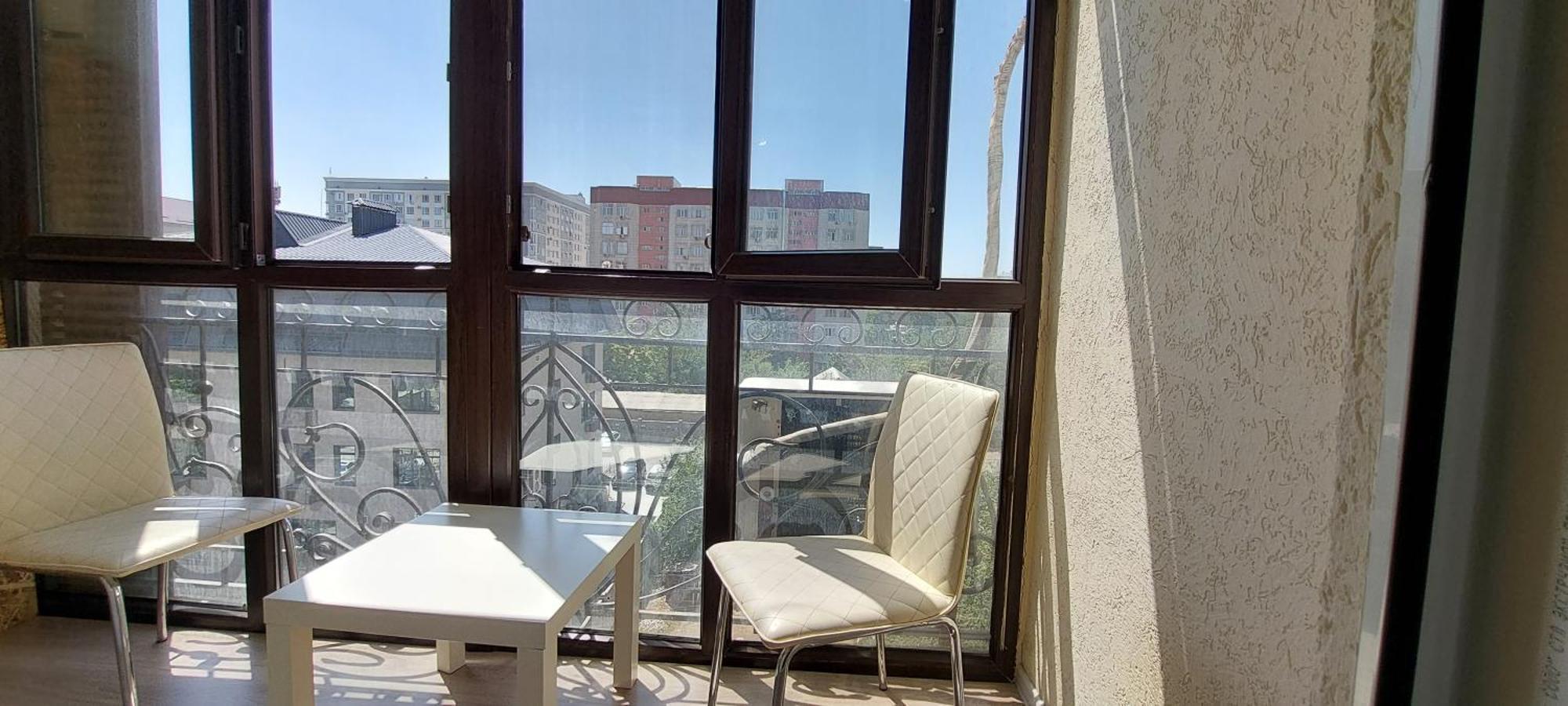 Apartment With Panoramic View In The Center Biszkek Zewnętrze zdjęcie
